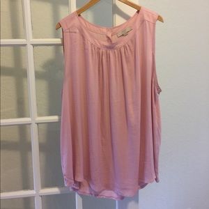Loft Plus Shell tank top